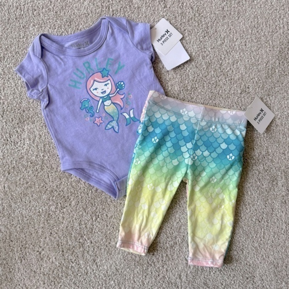 NWT Hurley infant size 3 months two piece outfit
